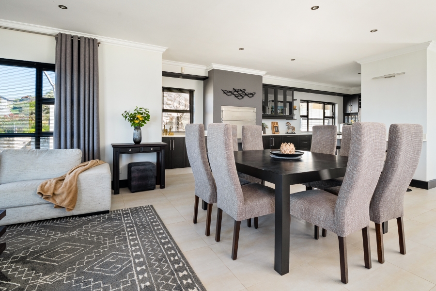 5 Bedroom Property for Sale in Pezula Golf Estate Western Cape
